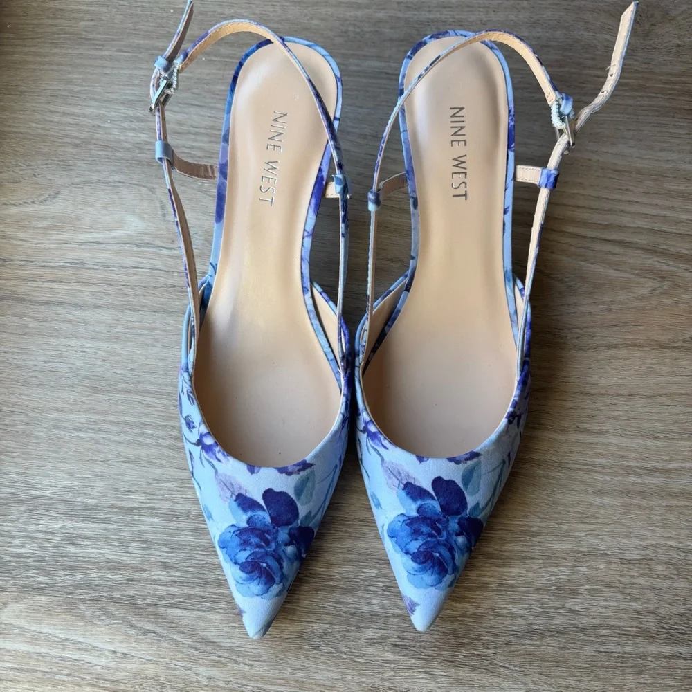 NINE WEST Floral Blue Women's Heels - Picture 2 of 3